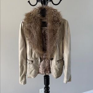Guess Gold Blazer with Faux Fur Collar